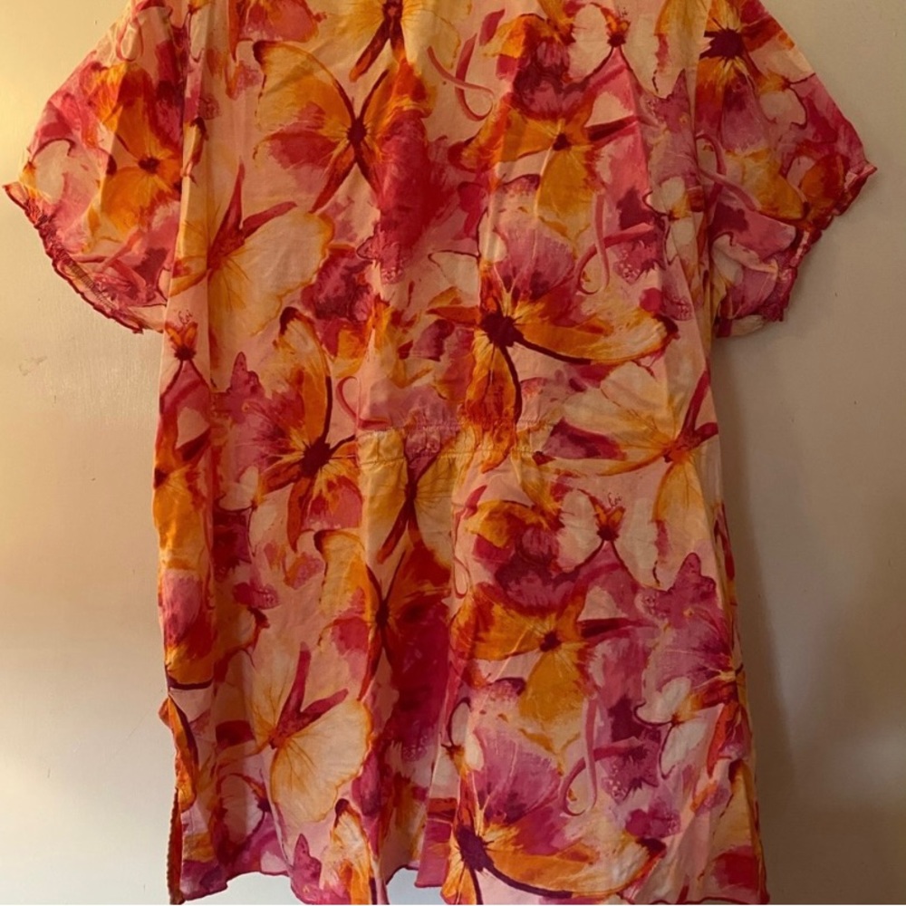 Koi scrub top